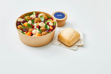 Lufthansa Buy On Board Falafel Tahini Salat Copyright