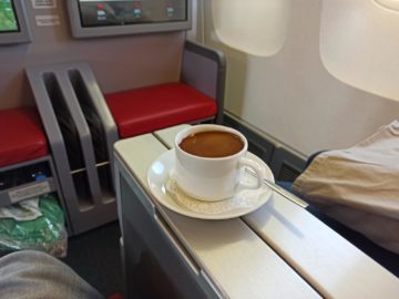 Ethiopian Airlines Business Class B767 300er Kaffee