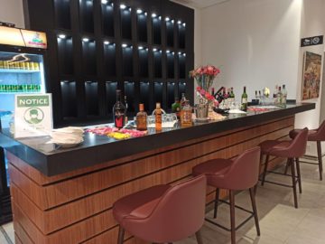 Ethiopian Airlines Sheba Platinum Lounge Addis Abeba Terminal 2 Bar Hinterer Bereich