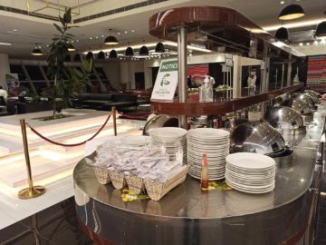 Ethiopian Airlines Sheba Platinum Lounge Addis Abeba Terminal 2 Warmes Buffet
