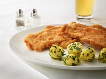 Austrian Buy On Board Catering Austrian Melangerie Wiener Hühnerschnitzel