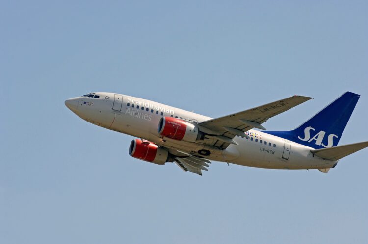 Sas Boeing 737 600 Copyright Sas