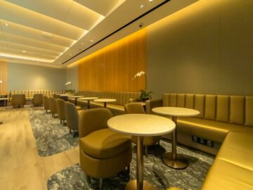 Singapore Airlineskrisflyer Gold Lounge Singapur Terminal 3 Essen Und Sitzen Copyright