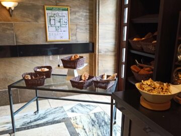 Le Meridien Grand Hotel Nuernberg Fruehstueck Brot