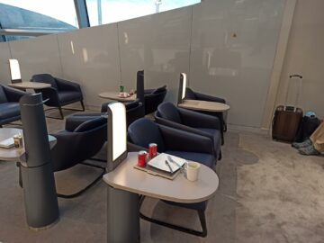Air France Lounge Paris Charles De Gaulle Terminal 2f Untergeschoss Sessel