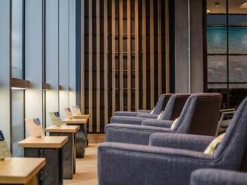 Easyjet Lounge London Gatwick Sessel Copyright