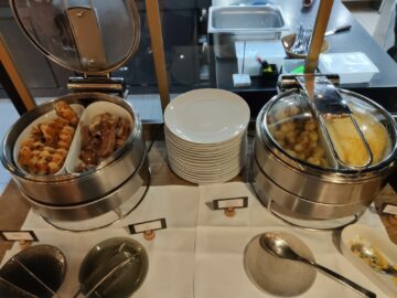 Niepce Paris Hotel Frühstück Warm