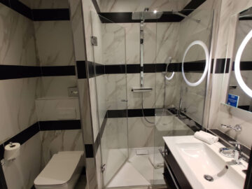 Niepce Paris Hotel Zimmer Bad
