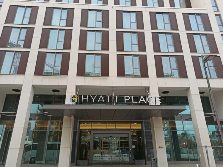 Hyatt Place Frankfurt Airport Eingang