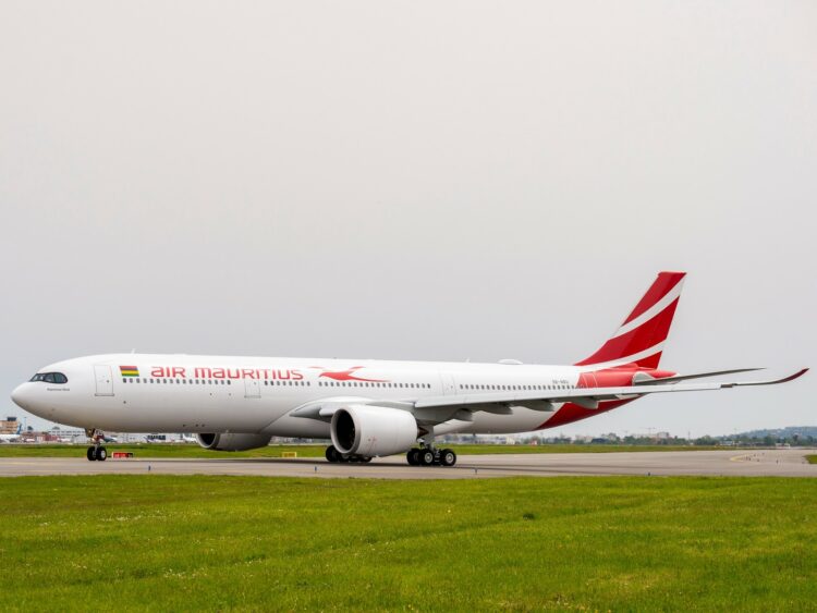 Air Mauritius Flugzeug Airbus A330 Copyright