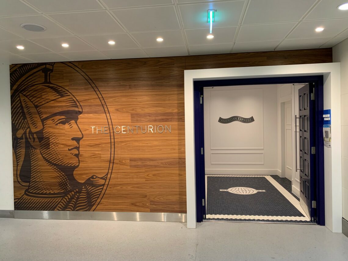 American Express Centurion Lounge London Heathrow Eingang 2