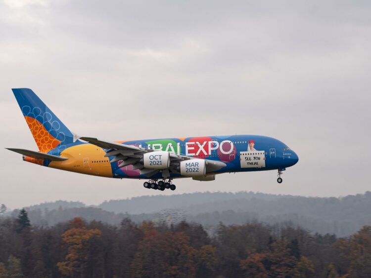 Flugzeug Emirates Expo Livery A380 Zurich