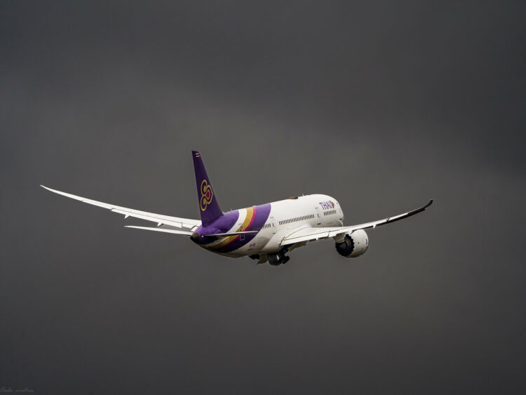Flugzeug Thai Airways Boeing 787 8 Zurich