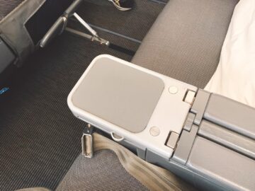 Sas Premium Economy Class A330 300 Sitz Ablage 2