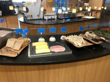 Klm Schengen Crown Lounge 25 Buffettbereich 2