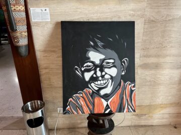 Salon Ebene Brazzaville Maya Maya Airport Kunst 5