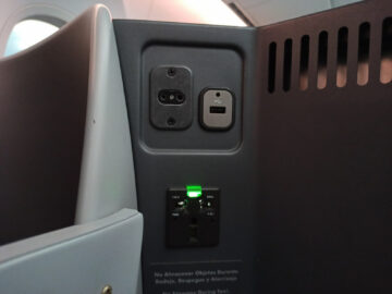 Aeromexico Business Class Boeing 787 8 Mexico Sitz Anschluesse