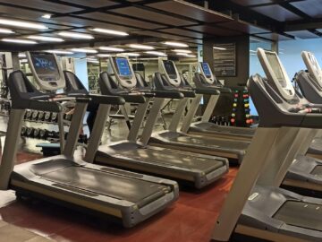 Hilton Mexico City Reforma Fitnessraum Laufbaender