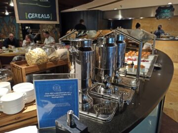 Hilton Mexico City Reforma Fruehstueck Milch