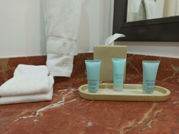 Le Meridien Mexico City Superior Suite Badezimmer Amenities