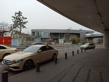 Lufthansa First Class Terminal Frankfurt Weg Vom Termina Entlang Taxistand
