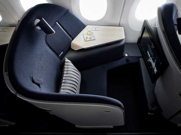 Neue Finnair Business Class Fensterplatz Leer Copyright