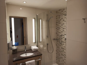 Hampton By Hilton Frankfurt Airport Bad Eingang