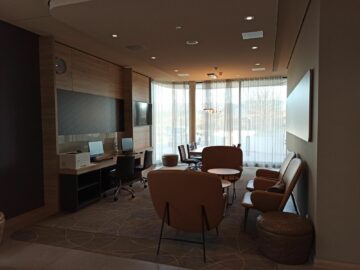 Hampton By Hilton Frankfurt Airport Lobby Business Center