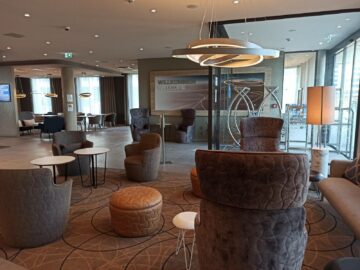 Hampton By Hilton Frankfurt Airport Lobby Lounge