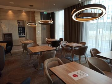 Hampton By Hilton Frankfurt Airport Restaurant Vorne