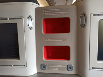 Review Turkish Airlines Business Class Airbus A330 300 Sitz Staufach Zwischen Monitor