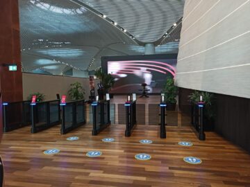 Turkish Airlines Business Lounge Istanbul Eingangskontrolle