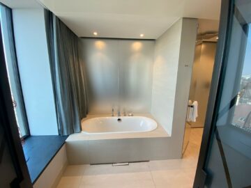 Andaz Muenchen Schwabinger Tor Andaz View Suite Badewanne