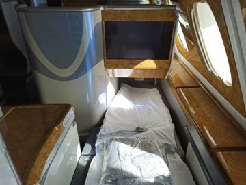 Emirates Business Class A380 Bett Hinterer Teil