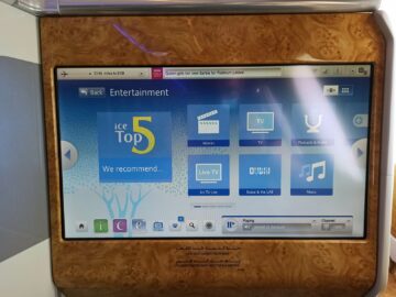 Emirates Business Class A380 Entertainment Auswahl