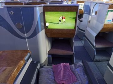 Emirates Business Class A380 Entertainment Live Sport