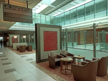 Emirates Business Class Lounge Dubai Concourse A Gate 15 22