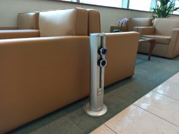 Emirates Lounge Frankfurt Steckdosen