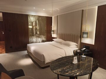 Grand Hyatt Dubai Zimmer Blick Auf Bad