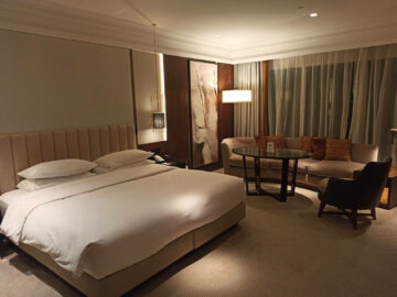 Grand Hyatt Dubai Zimmer Komplett