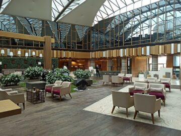 Hyatt Regency Dubai Creek Heights Lobby Lounge