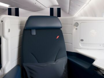 Air France Neue Business Class Sitz Kopfteil Copyright