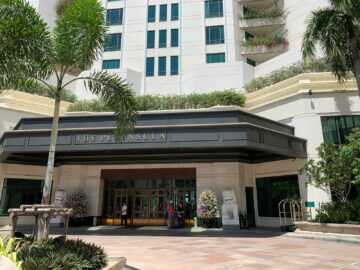 Peninsula Bangkok Einfahrt 1