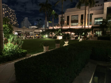 Peninsula Bangkok Garten 2
