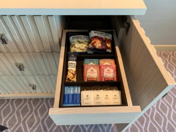 Sindhorn Kempinski Minibar 2