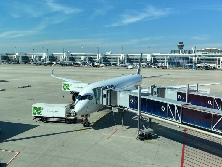 Lufthansa Neue Business Class A350 900 Flugzeug