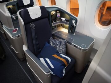 Lufthansa Neue Business Class A350 900 Sitz 4k