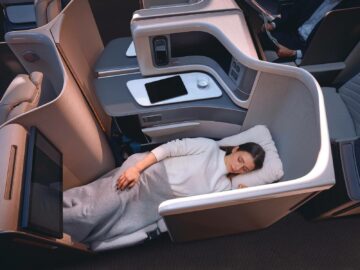 Recaro Cl6720 Bett Copyright
