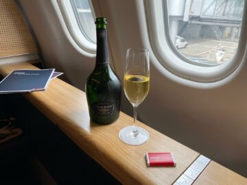 Swiss First Class Airbus A330 Champagner