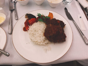 Oman Air Business Class Hauptgang 1